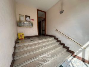 Trilocale di ampia metratura Via Colombo Nichelino