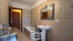 La tua casa Abytare..
Alcune immagini di questo an...