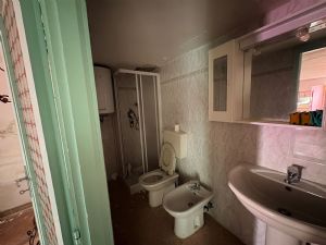 Casa indipendente vendita Frazione Chiaves