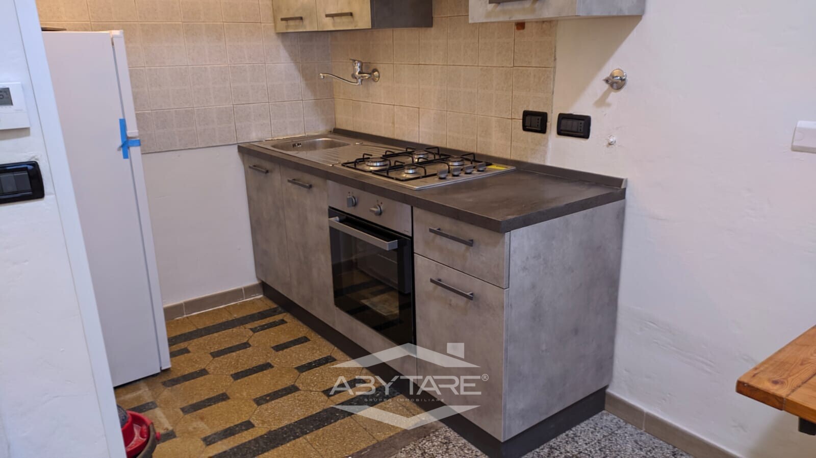 2 LOCALI ZONA OSPEDALI