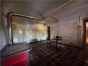 CASCINA PANORAMICA IN VIATOSTO