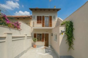 Casa indipendente ristrutturata Borgata Mirafiori