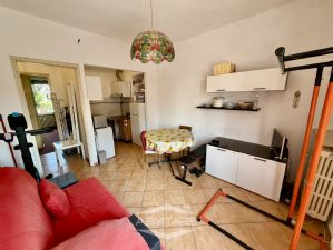 2 locali vendita Moncalieri Strada Genova