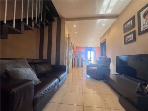 STRADA  SESIA ALLOGGIO BILIVELLO CON BOX