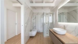 Cascina panoramica in fase di ristrutturazione – progetto unico alle porte di Asti a Valmanera