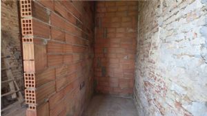 Cascina panoramica in fase di ristrutturazione – progetto unico alle porte di Asti a Valmanera