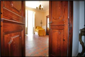 DIMORA STORICA RISTRUTTURATA CON PARCO E TERRAZZO