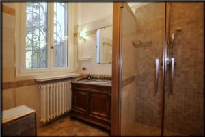 DIMORA STORICA RISTRUTTURATA CON PARCO E TERRAZZO