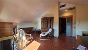 NORD ULTIMO PIANO CON MANSARDA ABITABILE E RISCALDAMENTO AUTONOMO