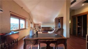 NORD ULTIMO PIANO CON MANSARDA ABITABILE E RISCALDAMENTO AUTONOMO