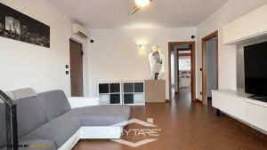 La tua casa Abytare..
Alcune immagini di questo an...