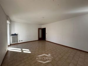 Appartamento con salone doppio Via del Pascolo Nichelino