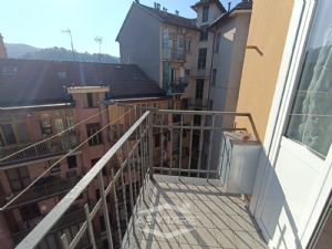 GRAZIOSO ATTICO IN ZONA OSPEDALI