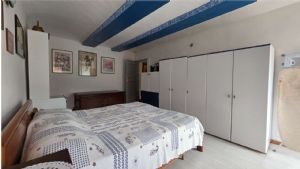 Cascina pronta da vivere in zona tranquilla