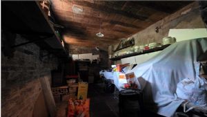 Cascina pronta da vivere in zona tranquilla