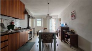 Cascina pronta da vivere in zona tranquilla