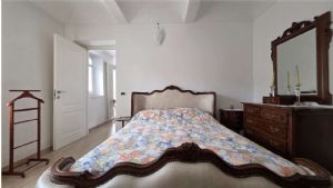 Cascina pronta da vivere in zona tranquilla