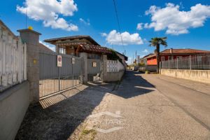 Casa indipendente con giardino Candiolo
