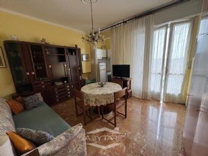 AMPIO BILOCALE CON VISTA PANORAMICA