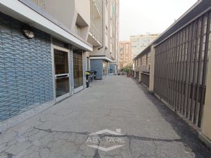 AMPIO QUADRILOCALE IN CONTESTO SIGNORILE