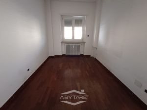 AMPIO QUADRILOCALE IN CONTESTO SIGNORILE