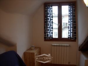 GRAZIOSA MANSARDA IN LOCAZIONE IN ZONA CENTRALE