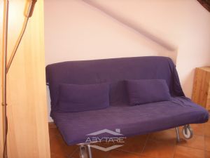 GRAZIOSA MANSARDA IN LOCAZIONE IN ZONA CENTRALE