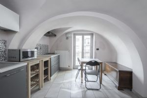 2 locali vendita Moncalieri libero subito Via Alfieri 7