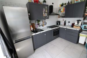 BEINASCO IN VENDITA APPARTAMENTO SU DUE LIVELLI CON GIARDINO