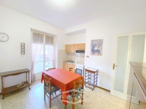 QUADRILOCALE VOLENDO ARREDATO