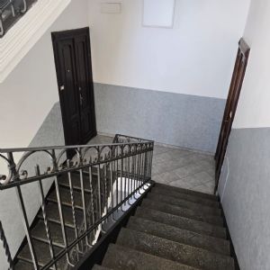 Via Lauro Rossi n° 36/17