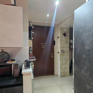 Via Lauro Rossi n° 36/17