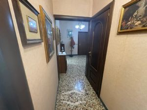 5 LOCALI IN ZONA MIRAFIORI SUD