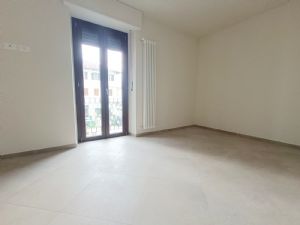 Appartamento trilocale vuoto in affitto