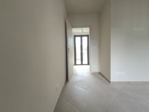 Appartamento trilocale vuoto in affitto