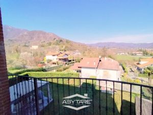 QUADRILOCALE CON BOX DOPPIO E POSTO AUTO