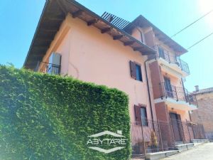 QUADRILOCALE CON BOX DOPPIO E POSTO AUTO