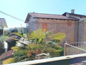 QUADRILOCALE CON BOX DOPPIO E POSTO AUTO