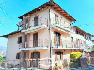 QUADRILOCALE CON BOX DOPPIO E POSTO AUTO