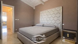 Casa indipendente su 4 lati con giardino e cortile privato