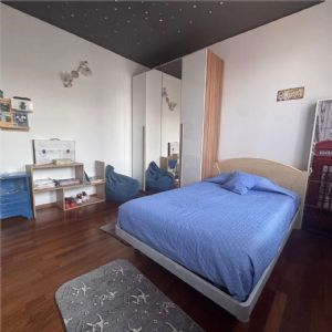 Cascina ex B&B ristrutturata con due unità abitative e oltre 26.000 mq di terreni