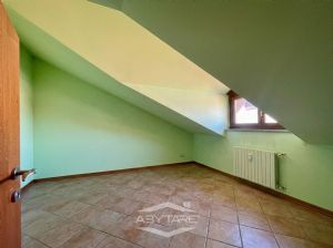 Ampio bilivello con terrazzi in palazzina recente