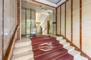 Eleganza e design - Alloggio di ampia metratura Piazza Montanari nuovo!