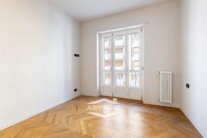 Eleganza e design - Alloggio di ampia metratura Piazza Montanari nuovo!