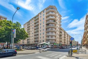 Eleganza e design - Alloggio di ampia metratura Piazza Montanari nuovo!