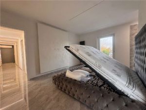 Revignano (Asti) – Casa ristrutturata con arredi di pregio