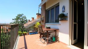 Elegante appartamento con mansarda Torino precollina