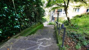Elegante appartamento con mansarda Torino precollina