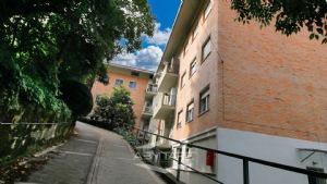 Elegante appartamento con mansarda Torino precollina
