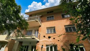 Elegante appartamento con mansarda Torino precollina
